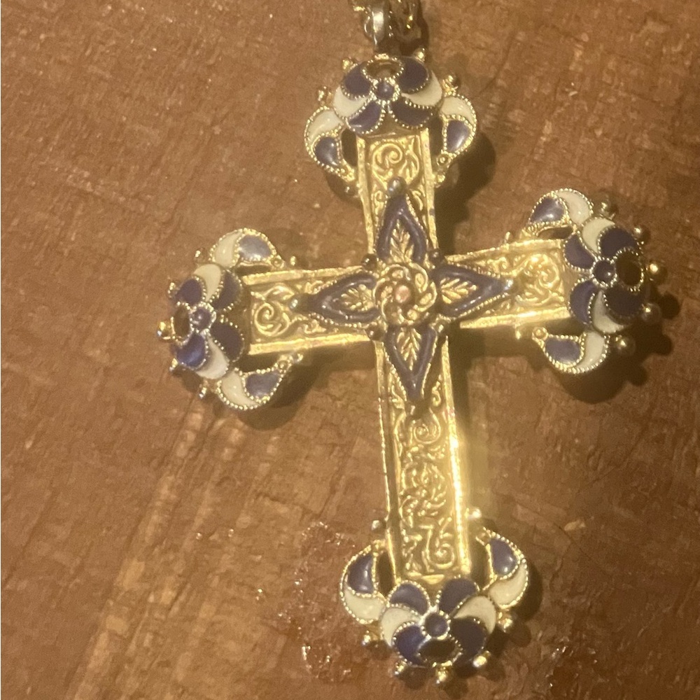 Vintage Smithsonian Necklace. Gorgeous find